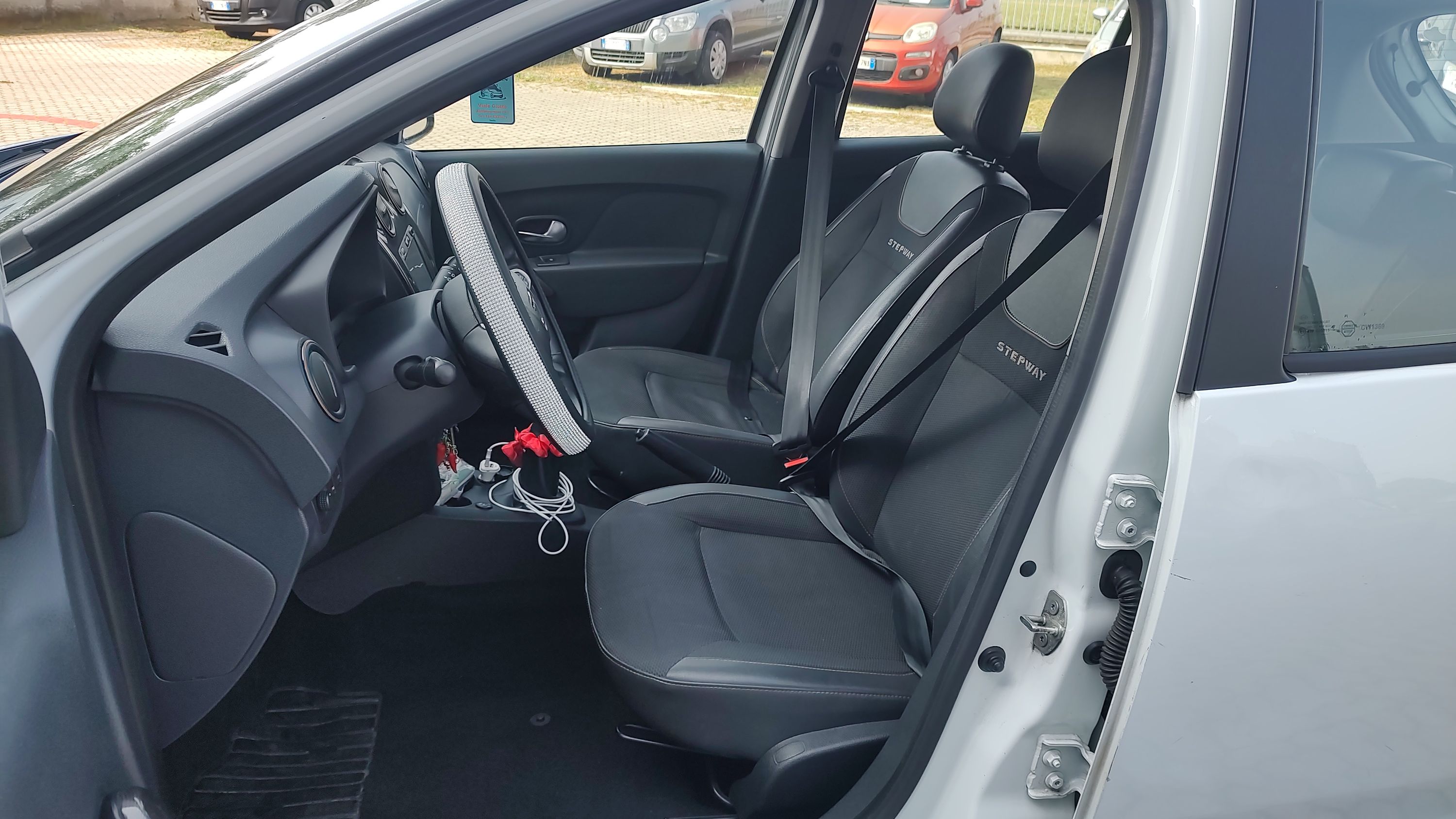 Dacia Sandero Stepway 0.9 tce turbo Gpl s&s 90cv 2017 — foto 11