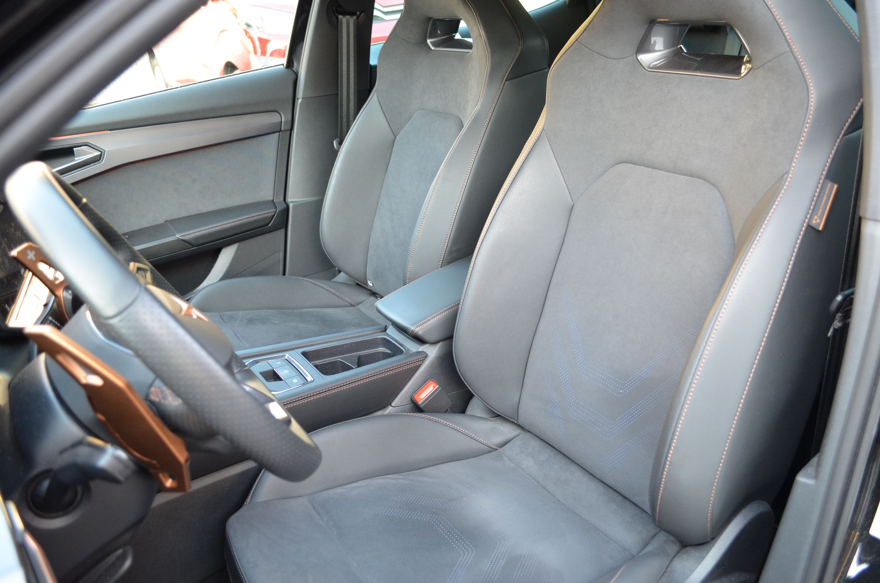 Cupra Formentor 1.5 e-hybrid 204cv dsg 2025 — foto 12