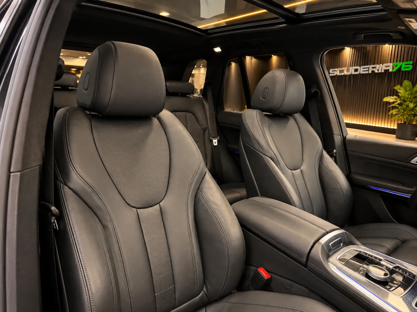 BMW X5 M50i auto 2021 — foto 10