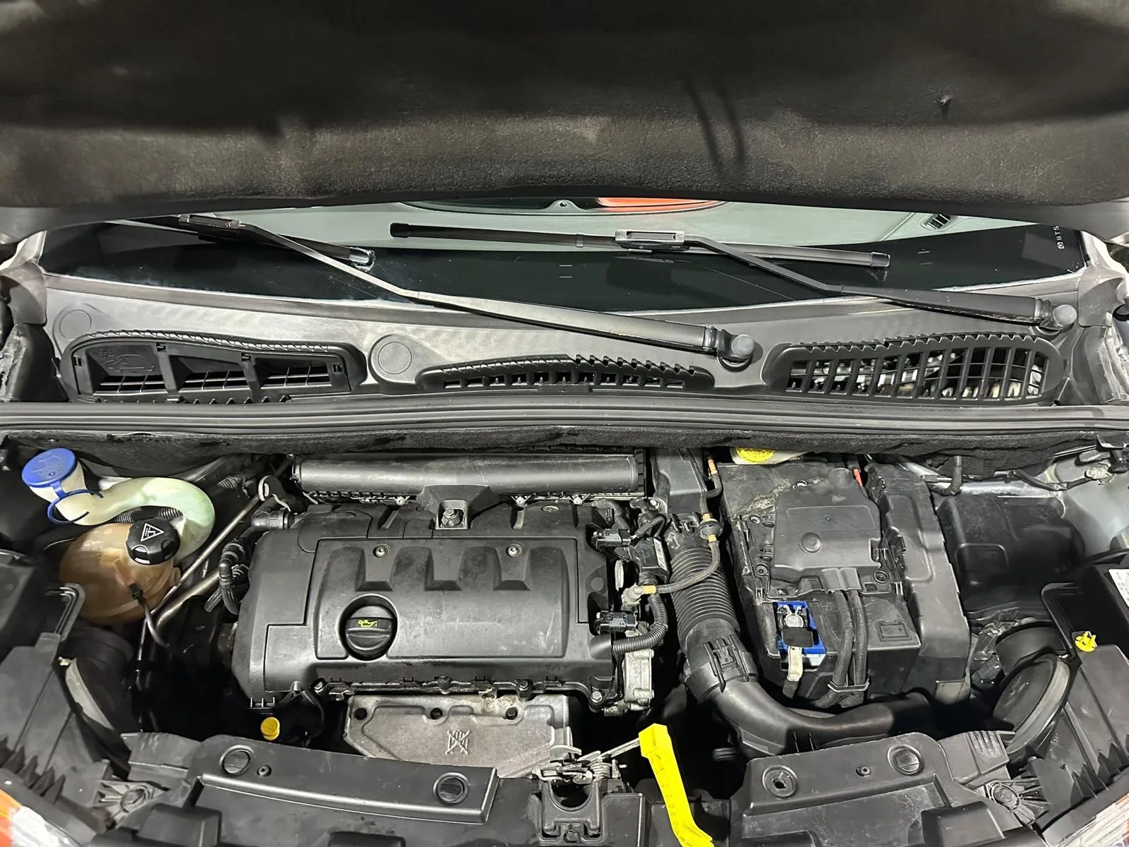 Citroen C3 Picasso Benzina Neopatentati 2011 — foto 15