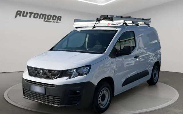 PEUGEOT Partner 100CV ALLESTITO 3 POSTI