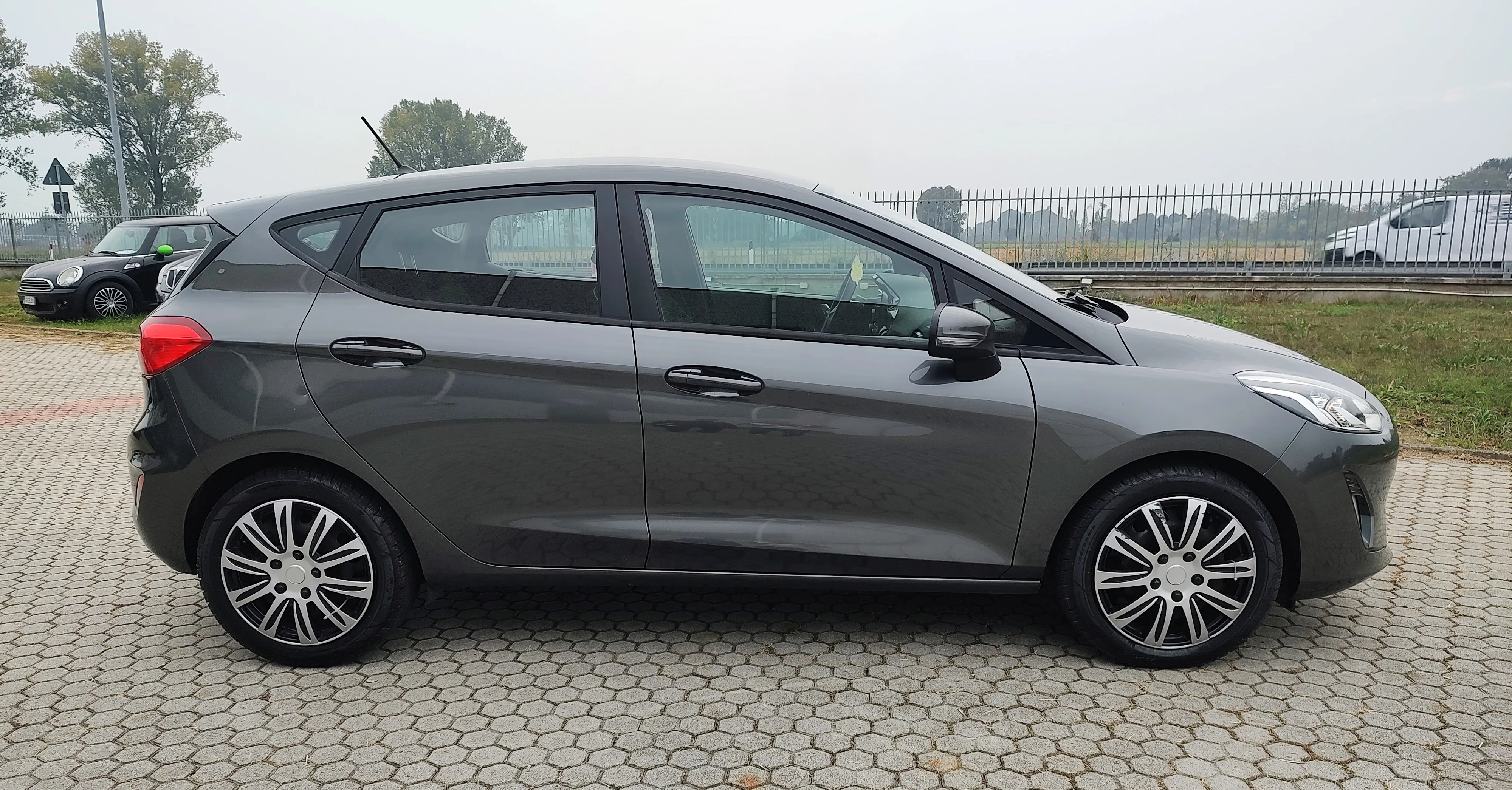 Ford Fiesta 5p 1.5 ecoblue (tdci) Titanium 85cv my19 2017 — foto 4