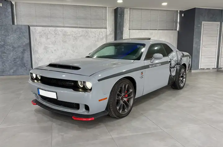 Dodge Challenger 6.4 V8 R/T Scat Pack 475cv at8 2021