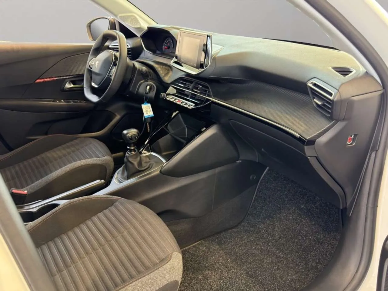 Peugeot 208 1.5 DIESEL KM 0 2023 — foto 9