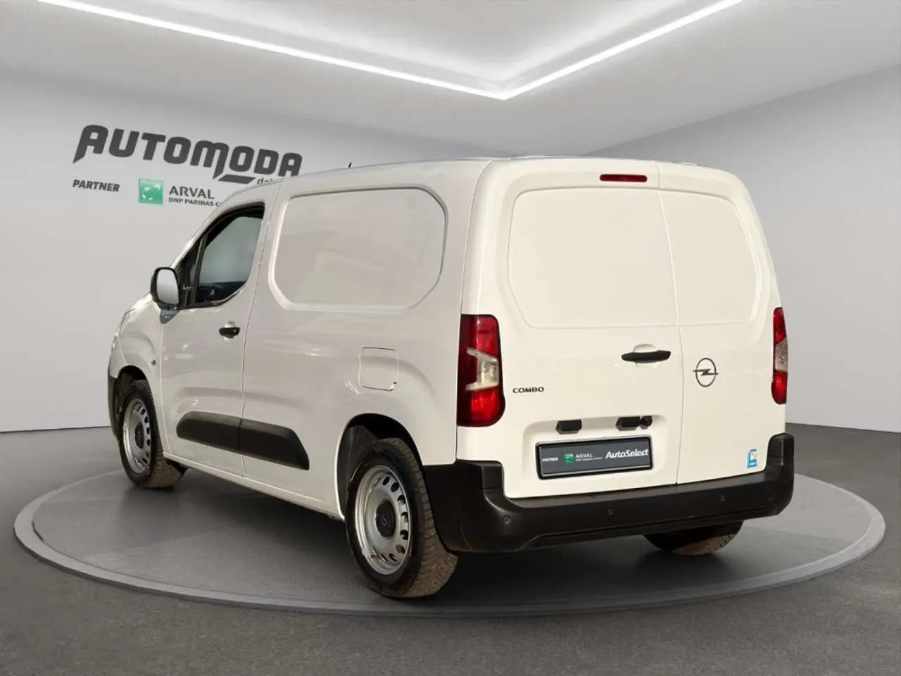 OPEL Combo 1.5 130CI ALLESTITO 2025 — foto 6