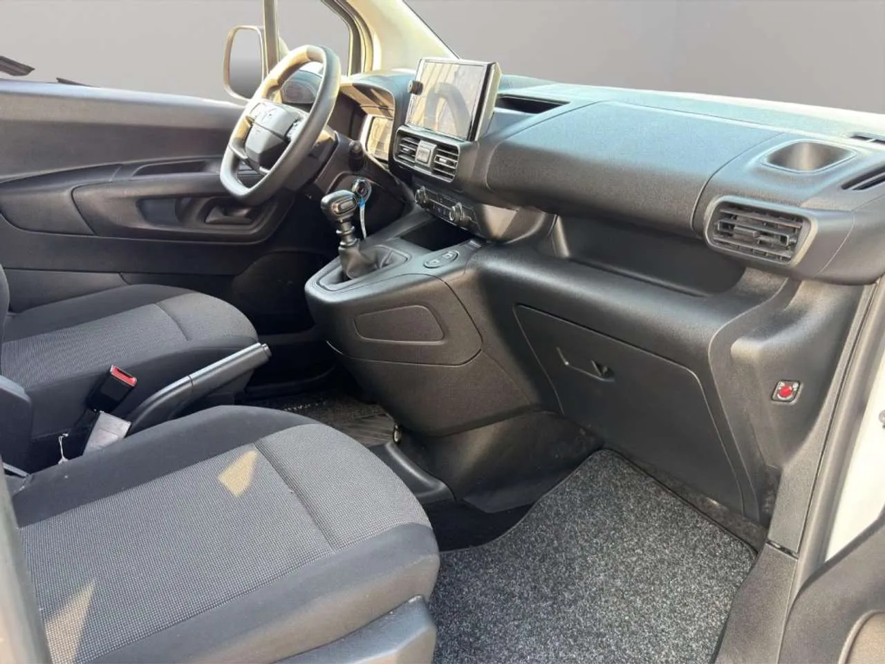 OPEL Combo 1.5 130CI ALLESTITO 2025 — foto 9