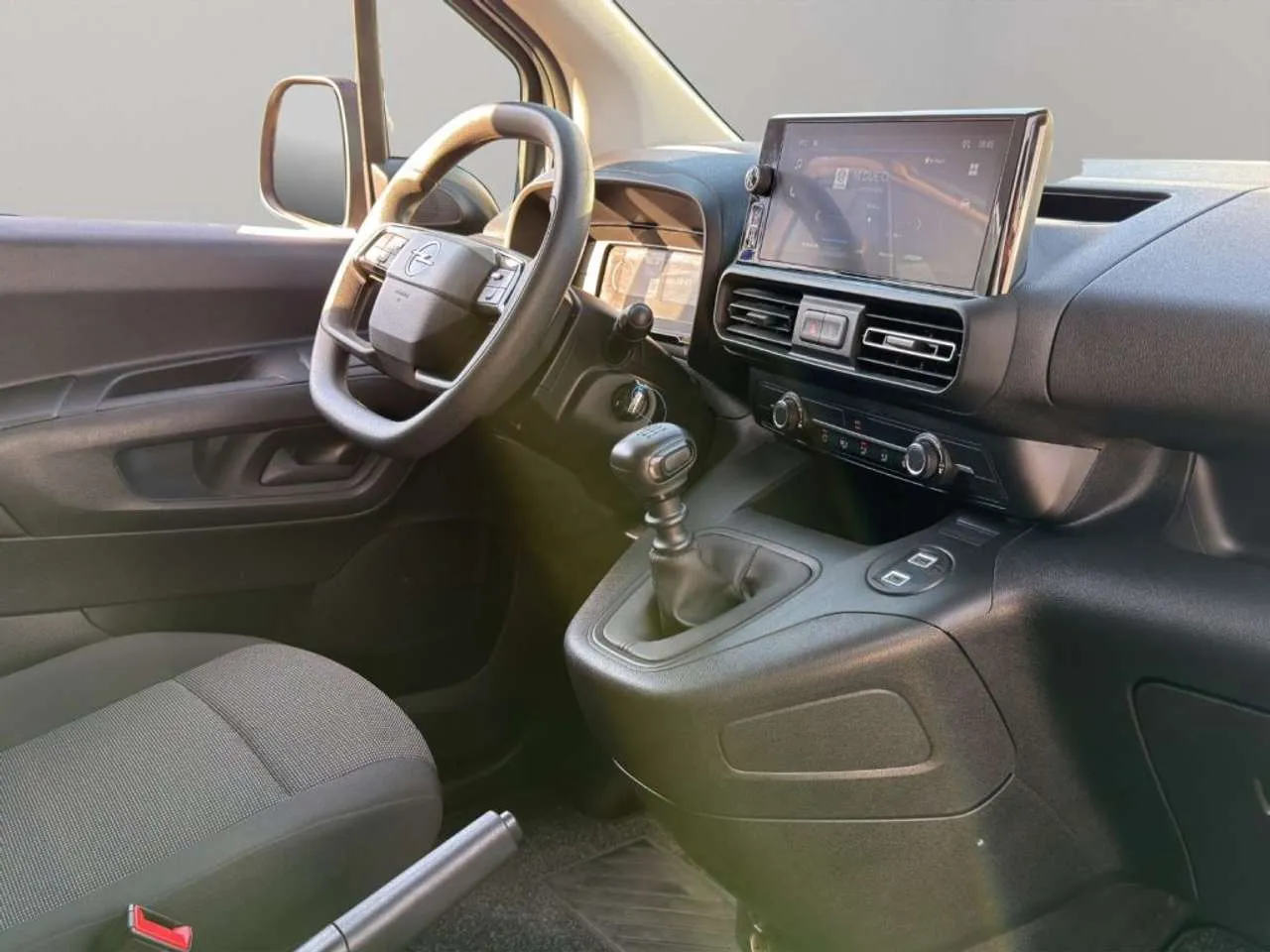 OPEL Combo 1.5 130CI ALLESTITO 2025 — foto 10