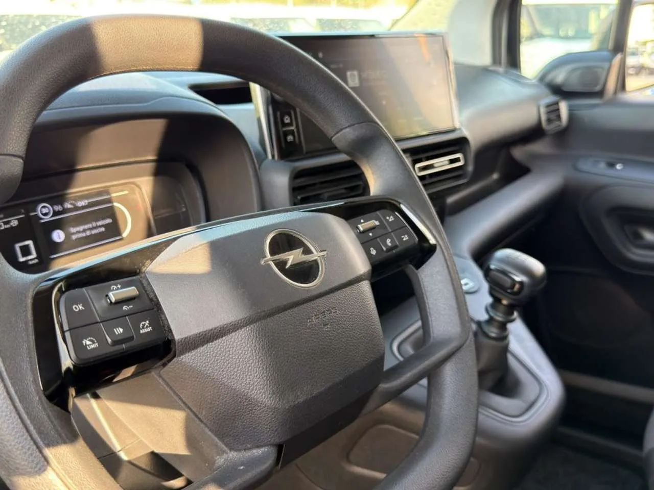 OPEL Combo 1.5 130CI ALLESTITO 2025 — foto 11