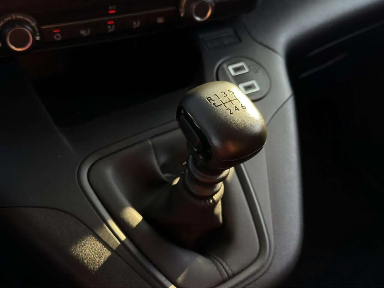 OPEL Combo 1.5 130CI ALLESTITO 2025 — foto 14