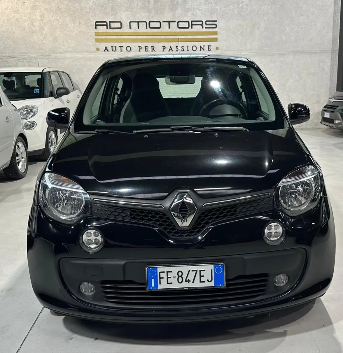 Renault Twingo Benzina Neopatentati 2015 — foto 2