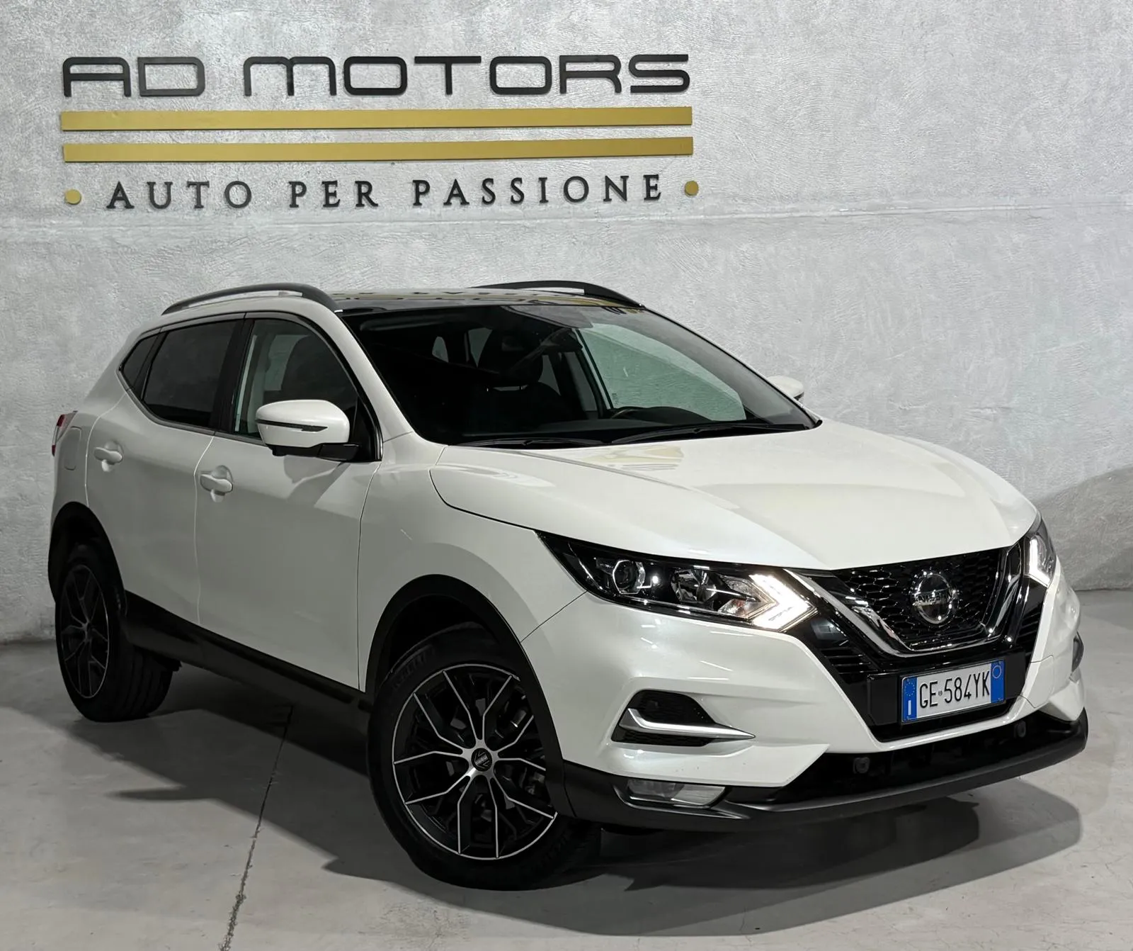 Nissan Tetto+Navi+Cambio Automatico+Benzina
