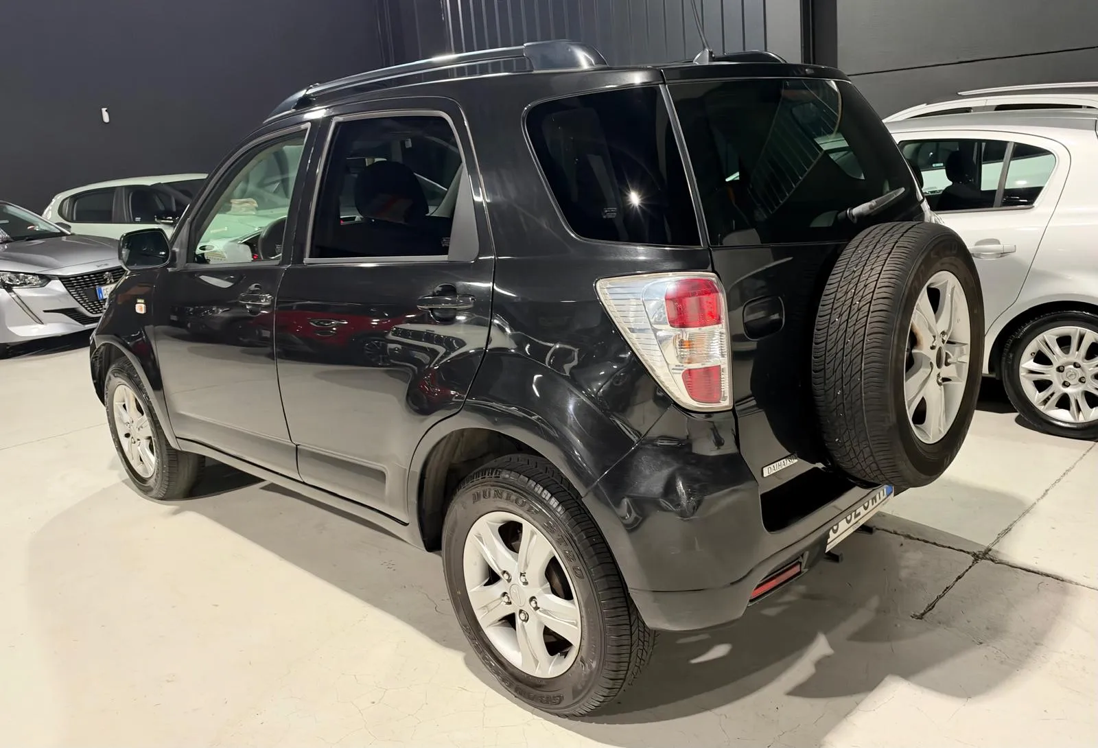 Daihatsu Terios GPL 4X4+Blocco Differenziale 2011 — foto 4