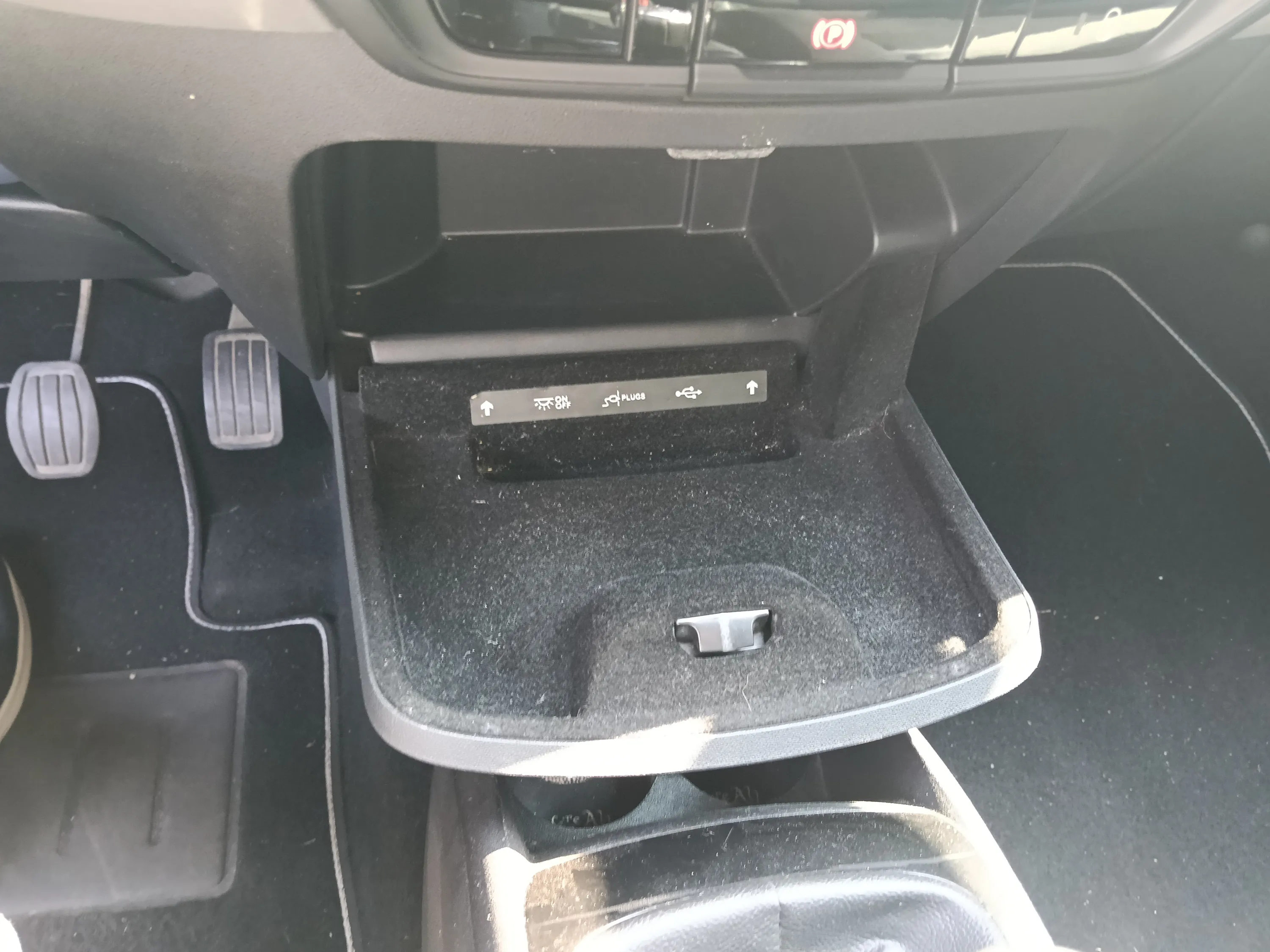 Citroen C4 Grand Picasso 1.6 bluehdi Feel s&s 120cv 2017 — foto 20