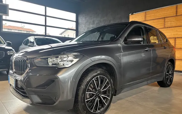 BMW X1 sdrive18i Advantage