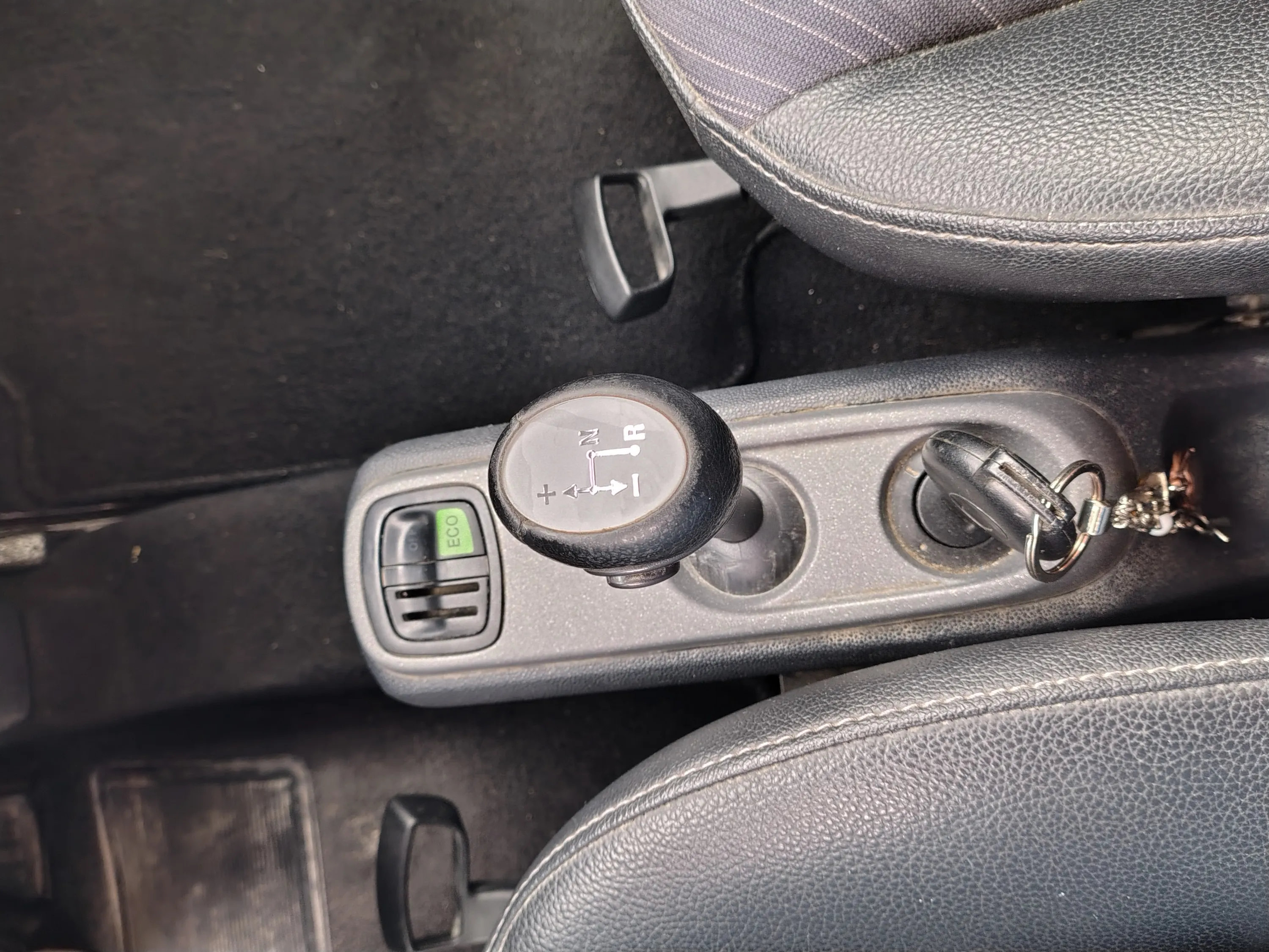 Smart Fortwo 1.0 mhd Pulse 71cv FL 2013 — foto 14