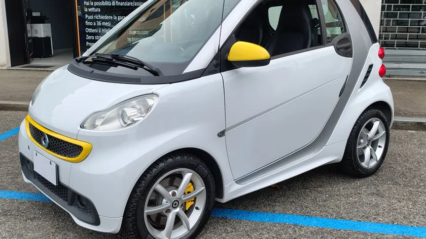 Smart Fortwo 1.0 mhd Pulse 71cv FL 2013