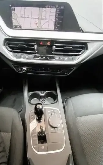 BMW 116i Advantage auto 2022 — foto 12