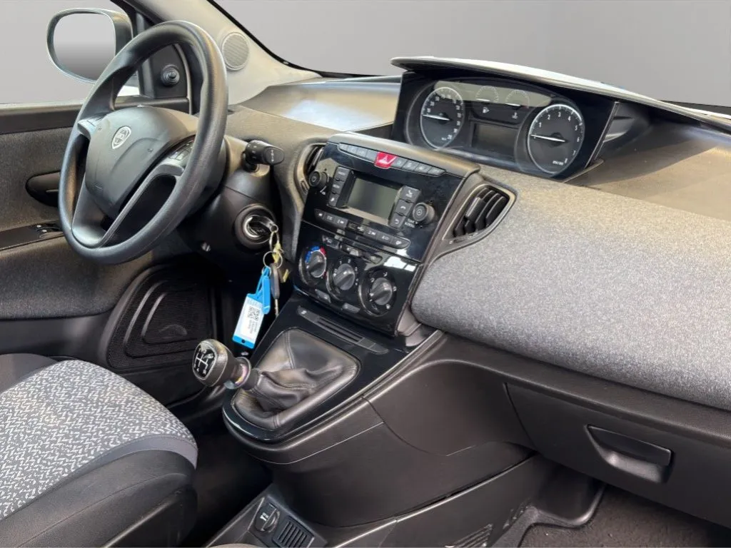 Lancia 1.2 69 CV 2020 — foto 10