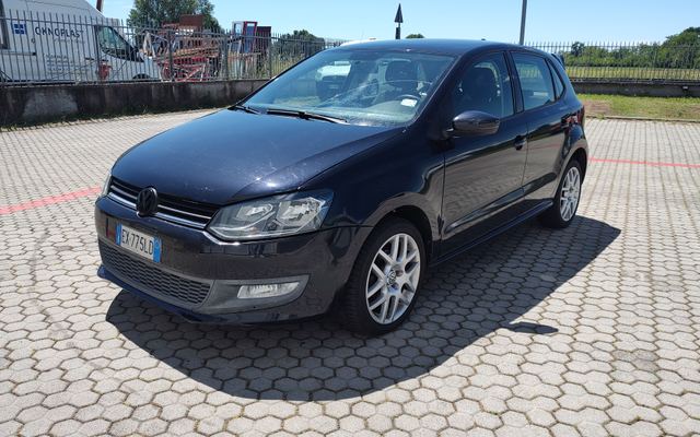 Volkswagen Polo V 2014