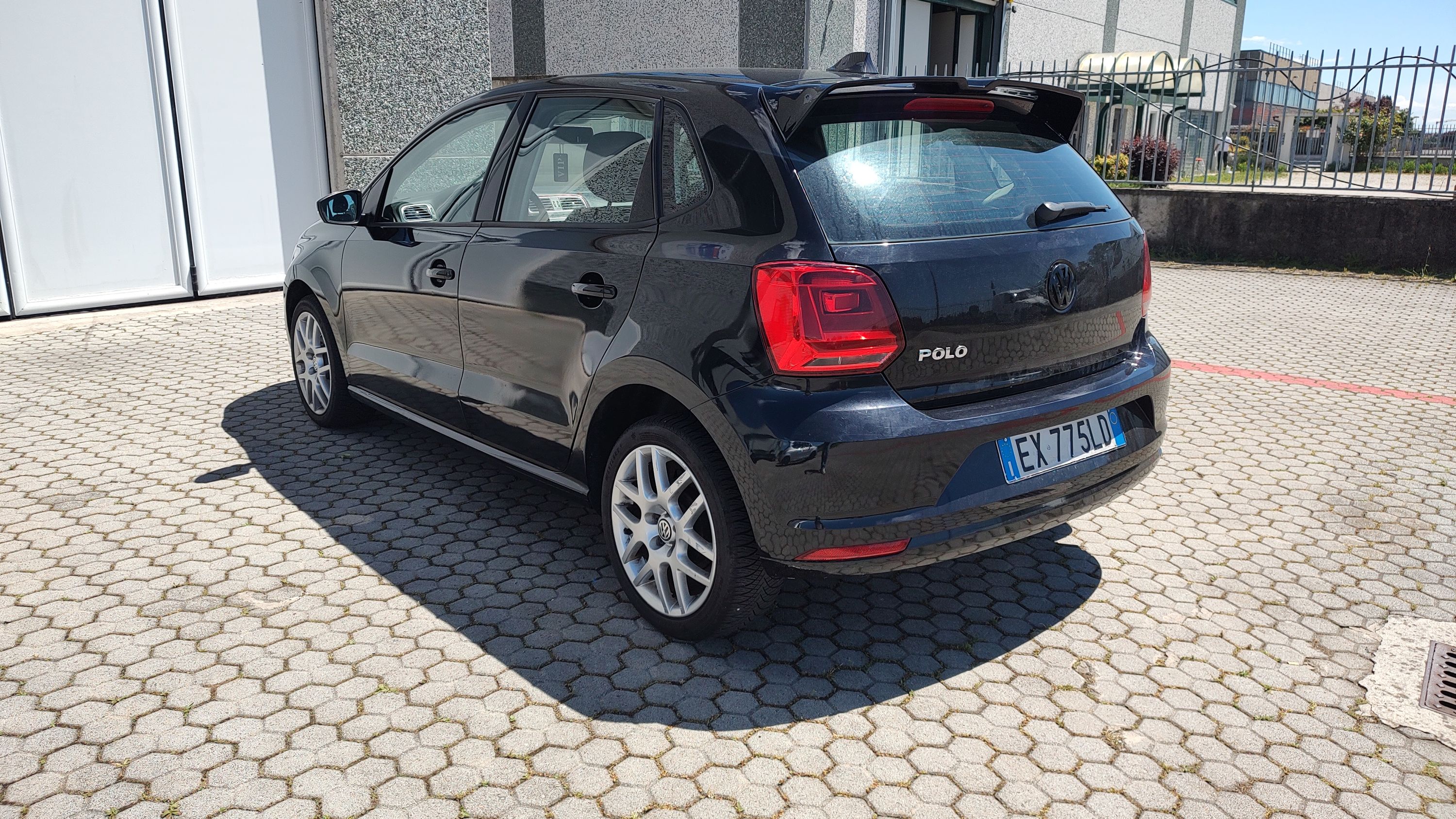 Volkswagen Polo 5p 1.4 tdi bm Trendline 75cv 2014 — foto 3