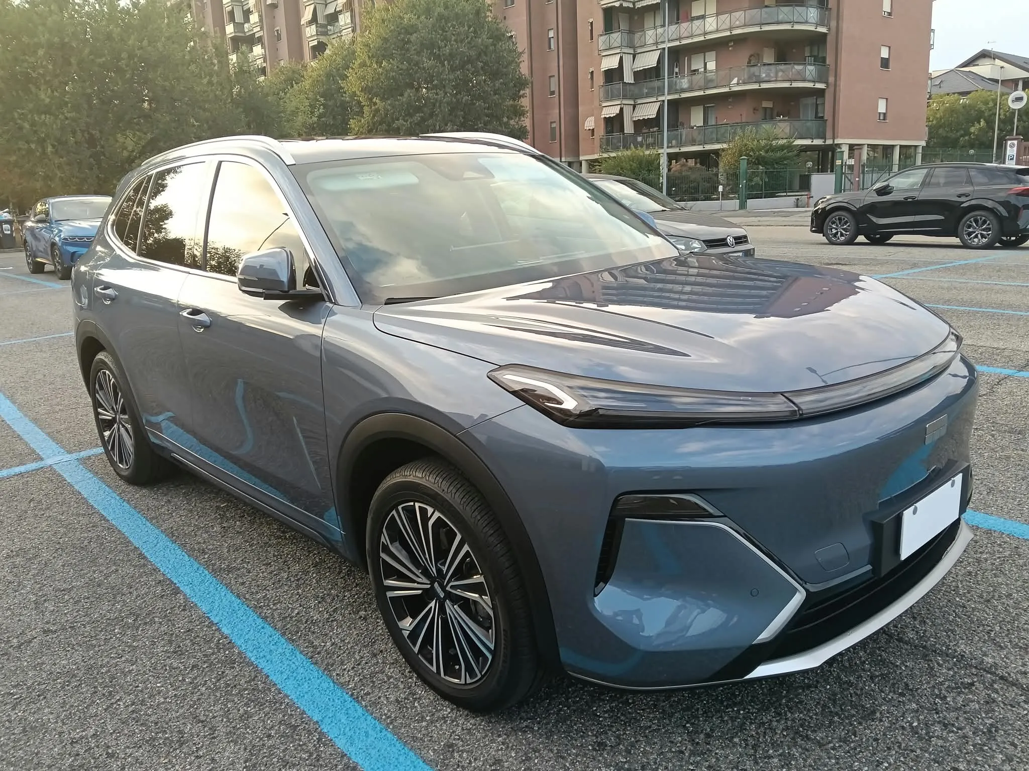 Geely Starray EM-i 1.5 phev Sky Blue Edition auto 2026 — foto 3