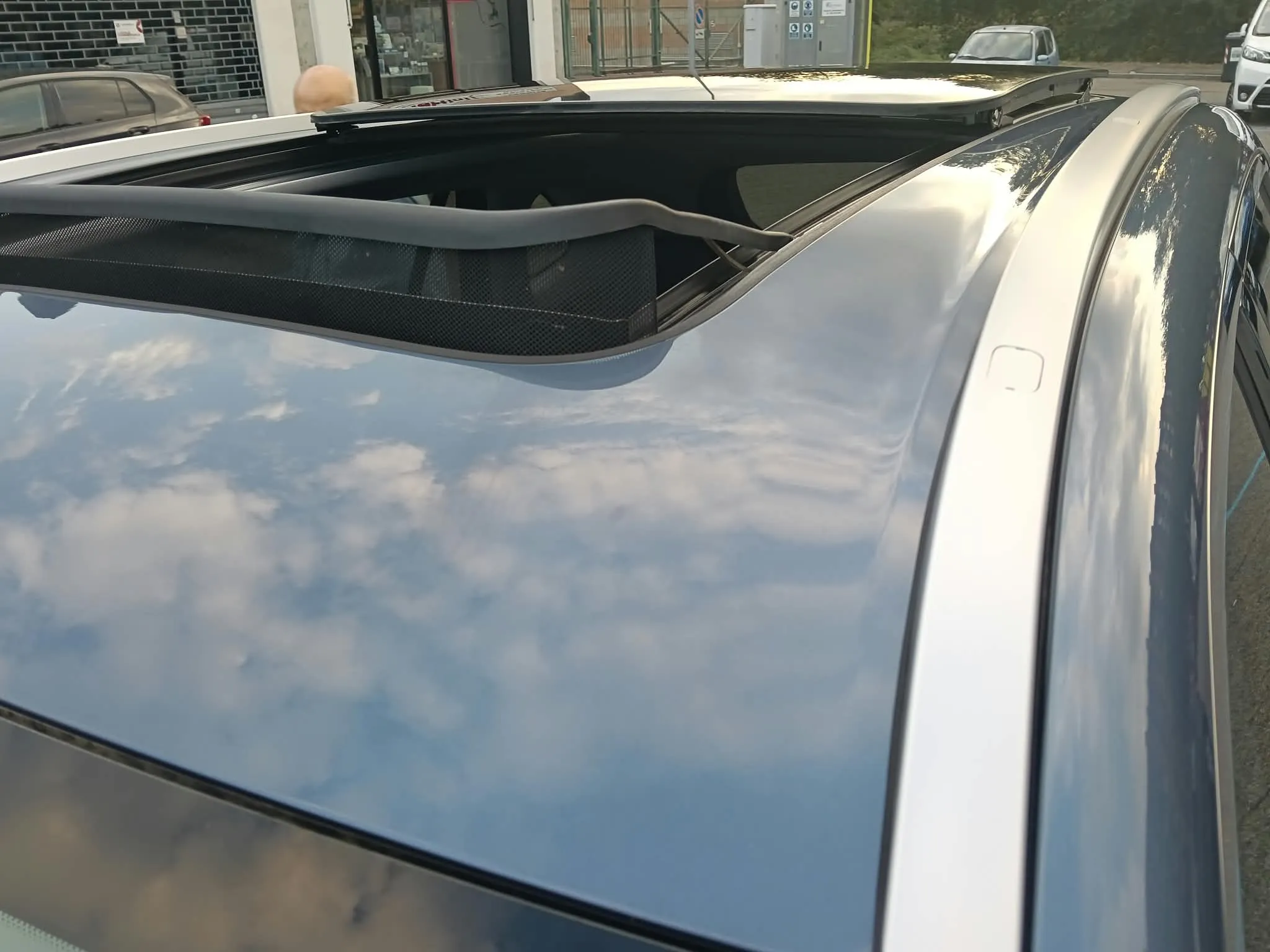 Geely Starray EM-i 1.5 phev Sky Blue Edition auto 2026 — foto 12