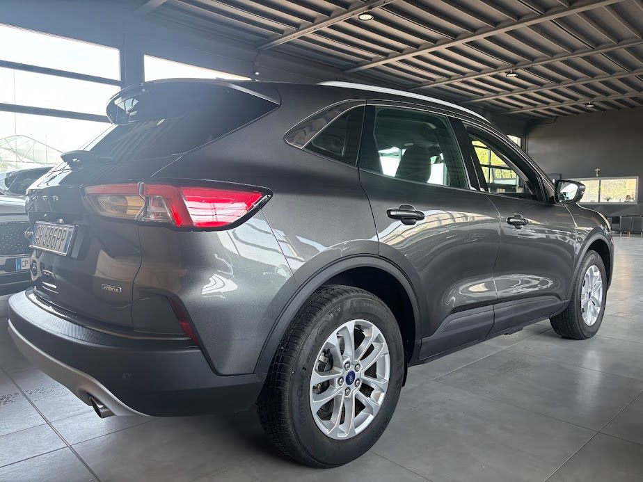 Ford Kuga 2.5 phev Titanium  2wd 225cv AUT. 2021 — foto 4