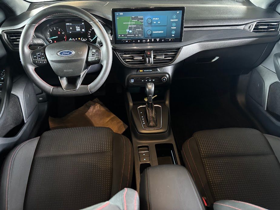 Ford Focus SW 1.0 ecoboost hybrid  ST-Line 125cv auto. 2023 — foto 14