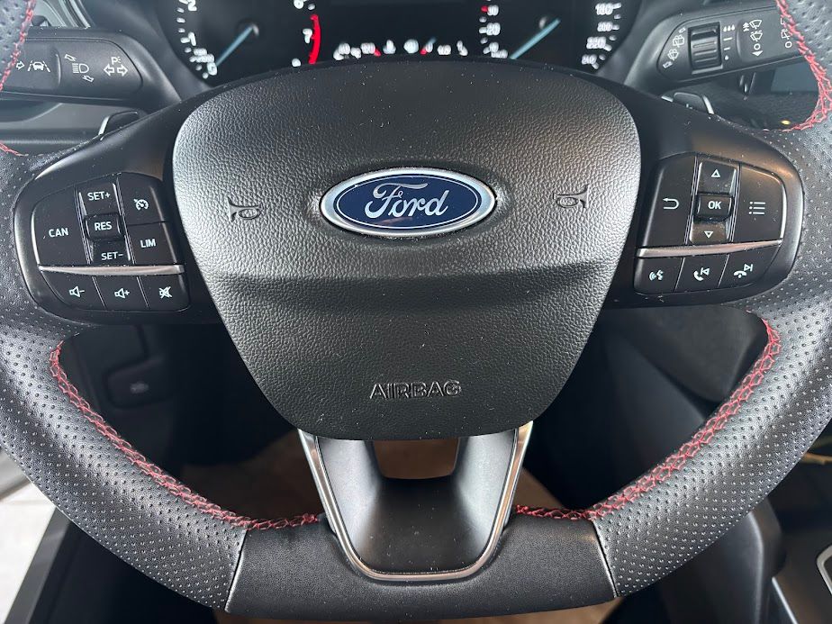 Ford Focus SW 1.0 ecoboost hybrid  ST-Line 125cv auto. 2023 — foto 16