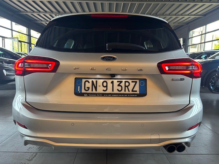 Ford Focus SW 1.0 ecoboost hybrid  ST-Line 125cv auto. 2023 — foto 3