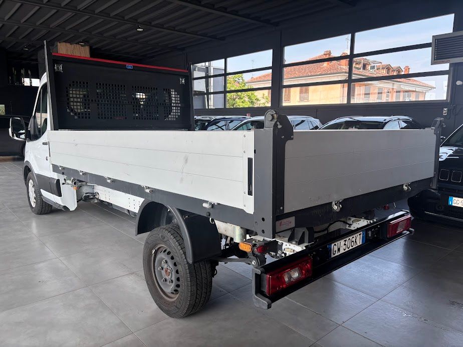 FORD Transit 350 2.0TDCI 130CV RIBALTABILE TRILATERALE 24.000KM 2024 — foto 5