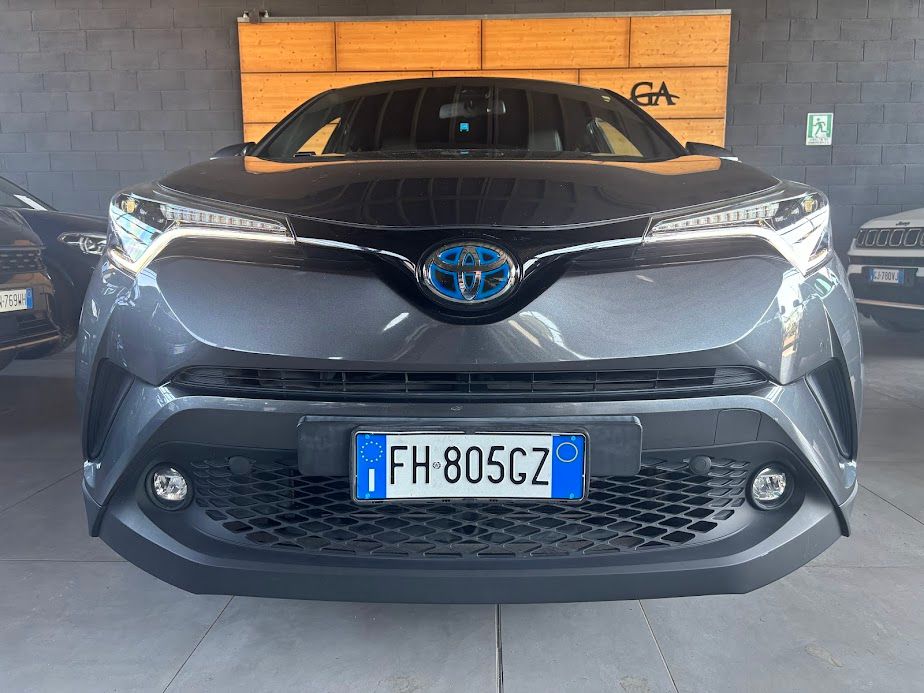 Toyota C-HR 1.8h Lounge  e-cvt 2017 — foto 5