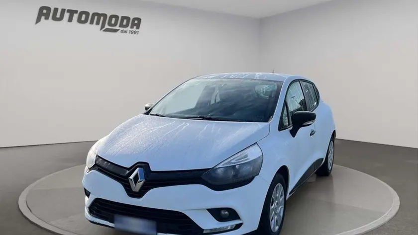 RENAULT Clio AUTOCARRO N1 2POSTI 2019