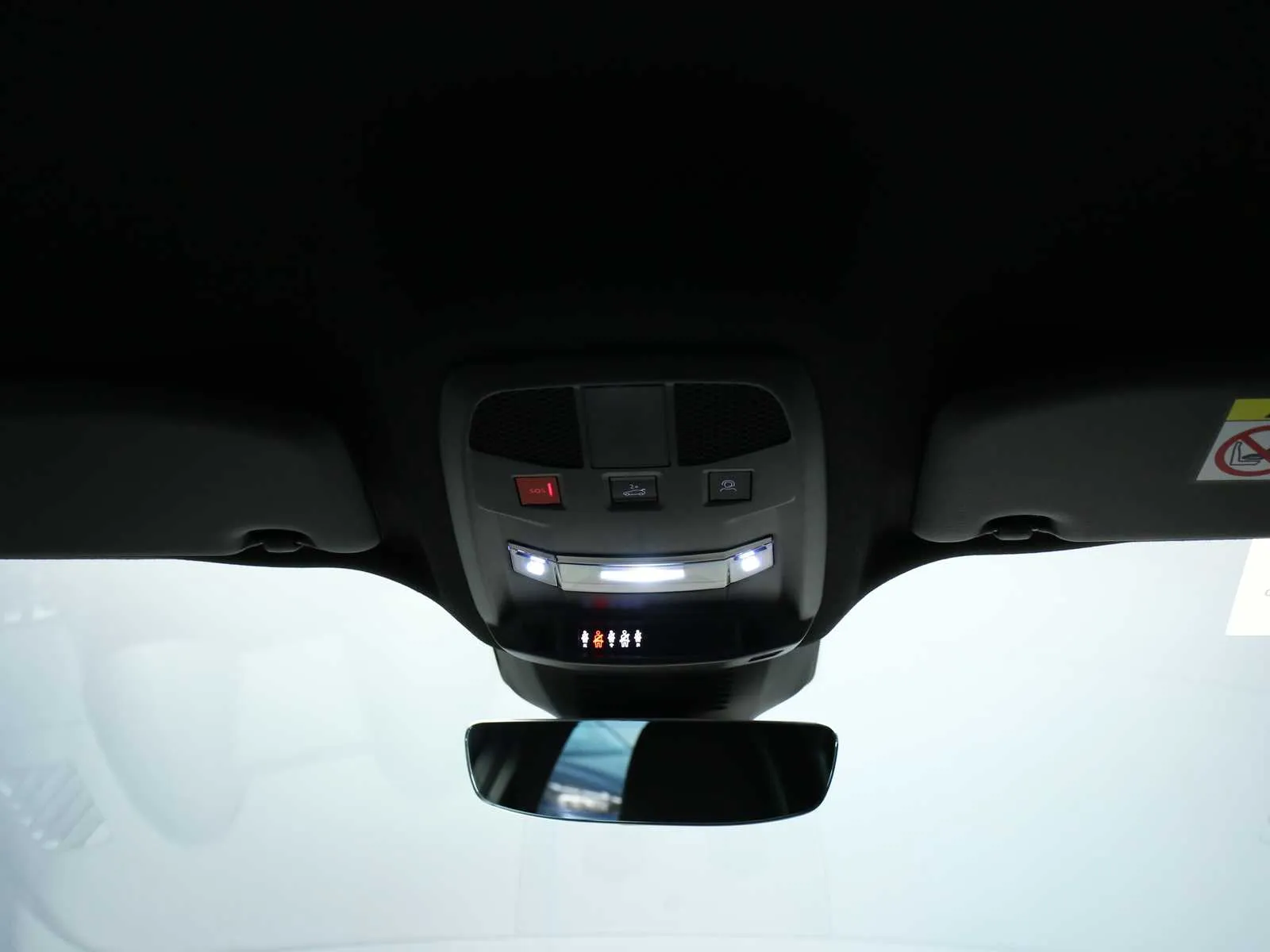 Alfa Romeo Junior 1.2 ibrida Speciale 145cv edct6 2026 — foto 13
