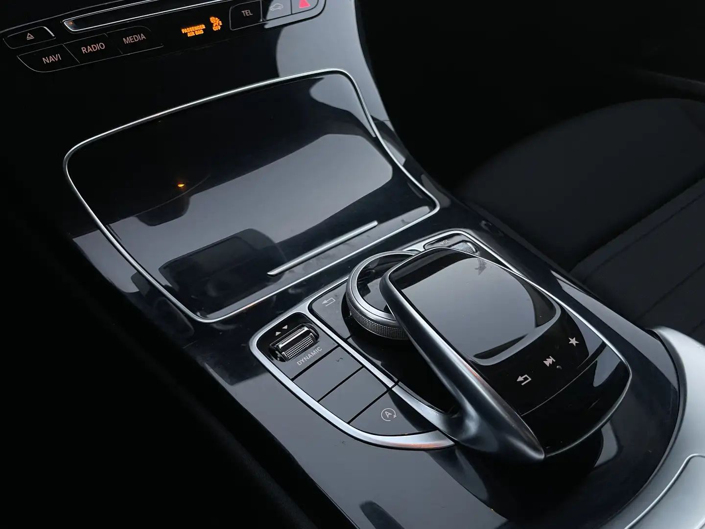 Mercedes C SW 220 d (bt) Executive auto 2018 — foto 10