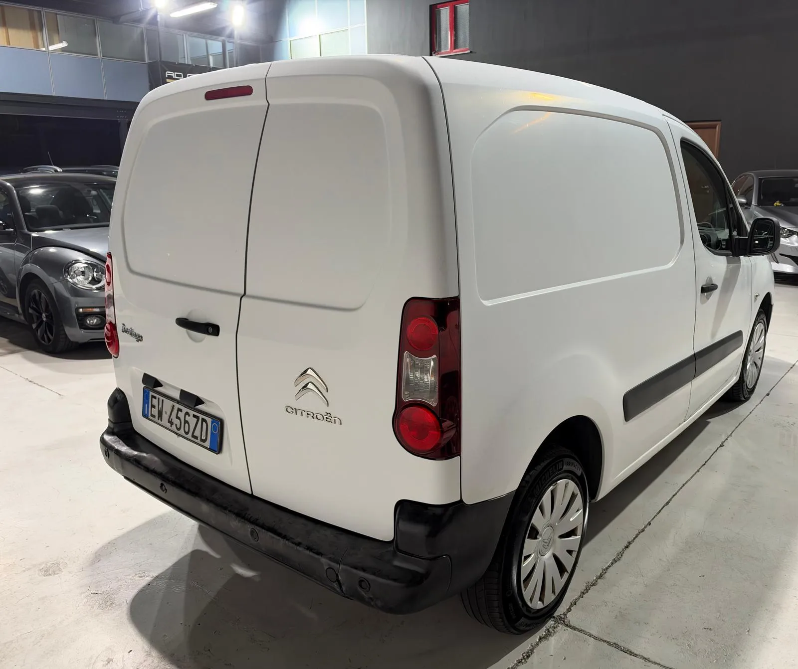 Citroen Berlingo 3 Posti Neopatentati+ IVA 2014 — foto 6
