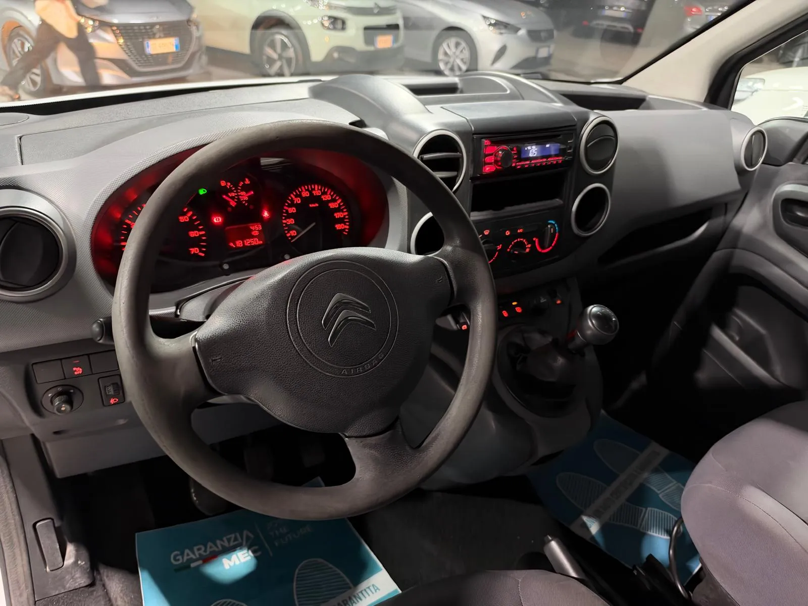 Citroen Berlingo 3 Posti Neopatentati+ IVA 2014 — foto 11