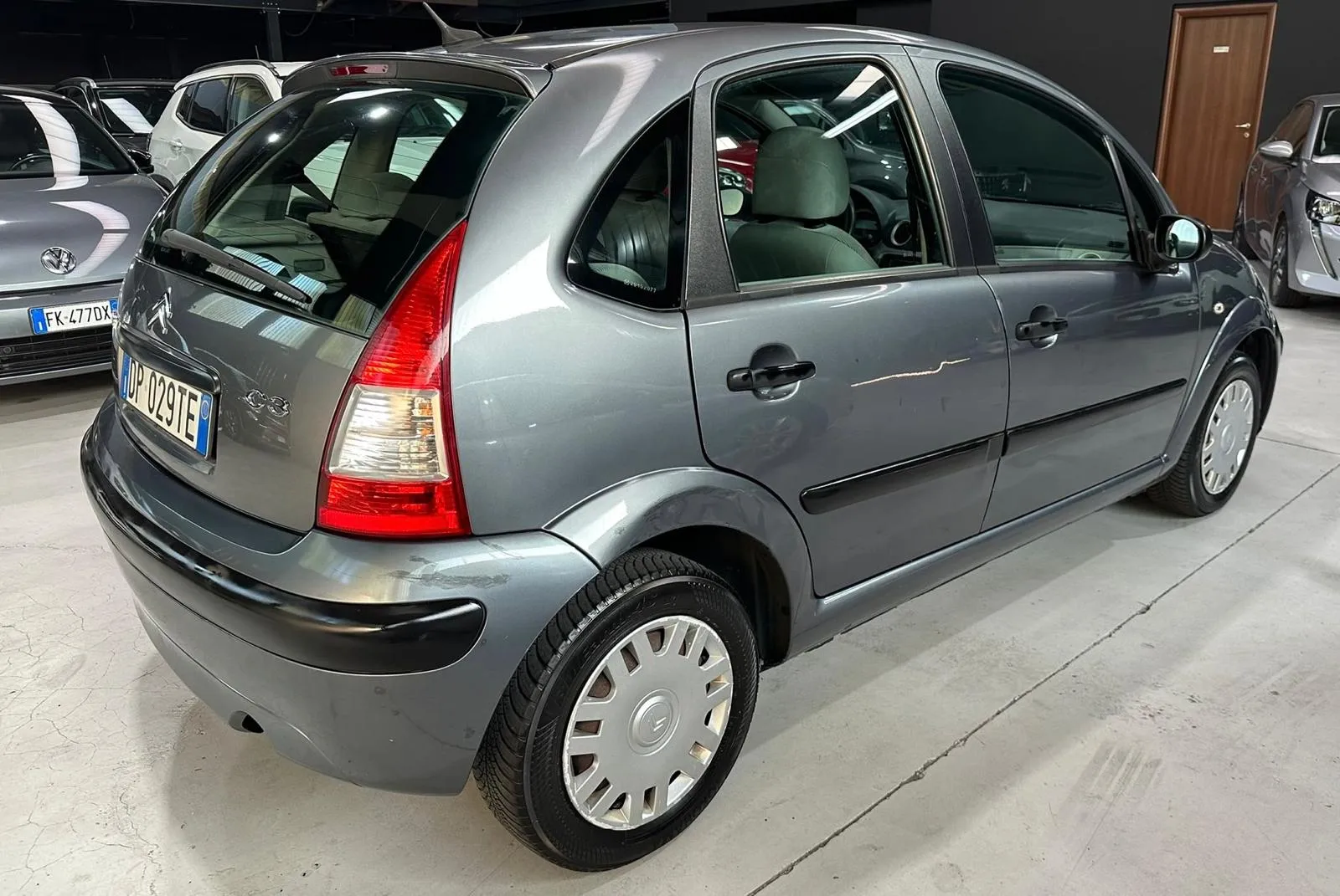 Citroen C3 Benzina Neopatentati 2008 — foto 6