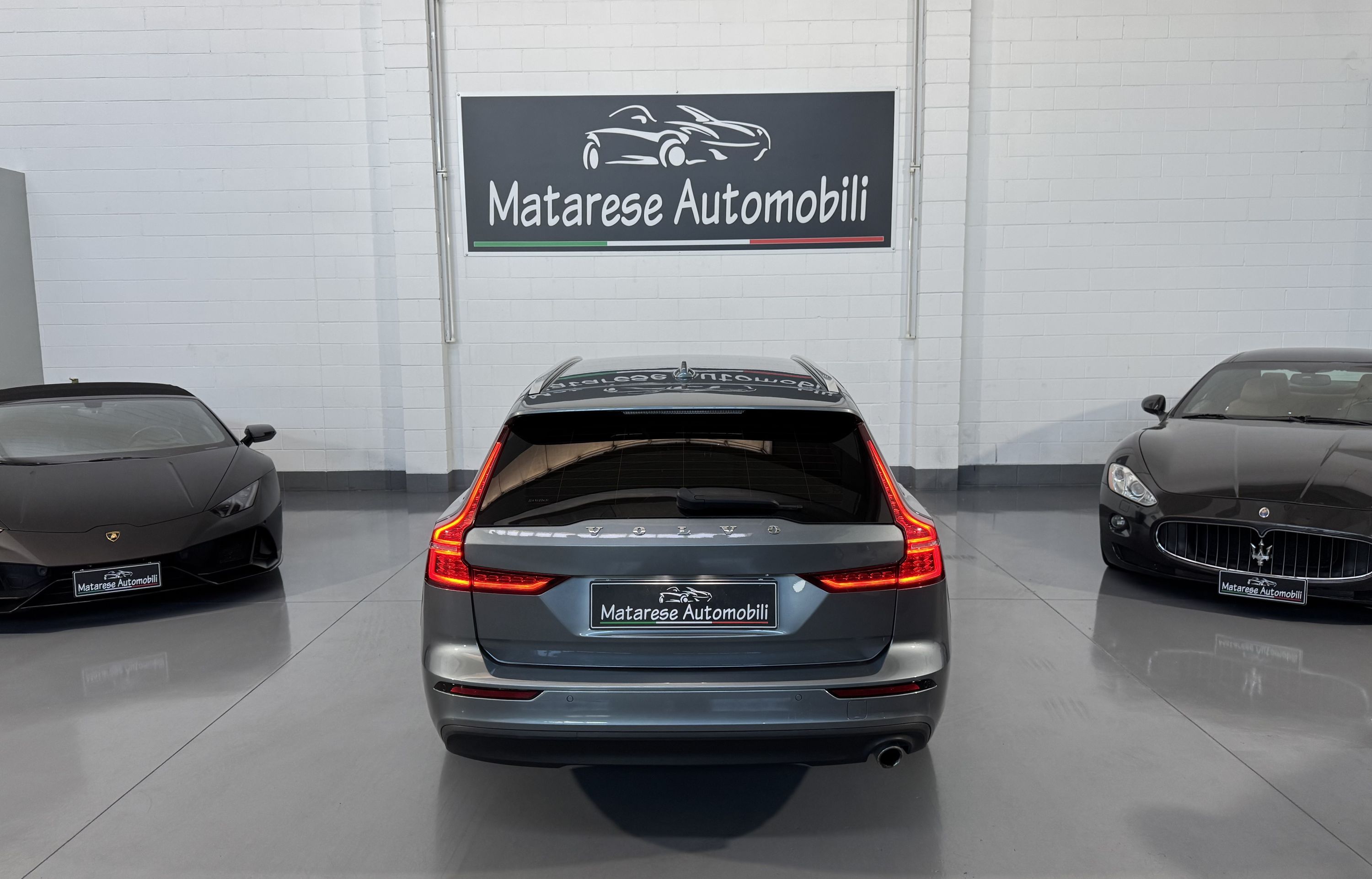 Volvo V60 d3 Business Plus 2.0cc 150cv Tagliandi ufficiali Finanziabile 2019 — foto 5