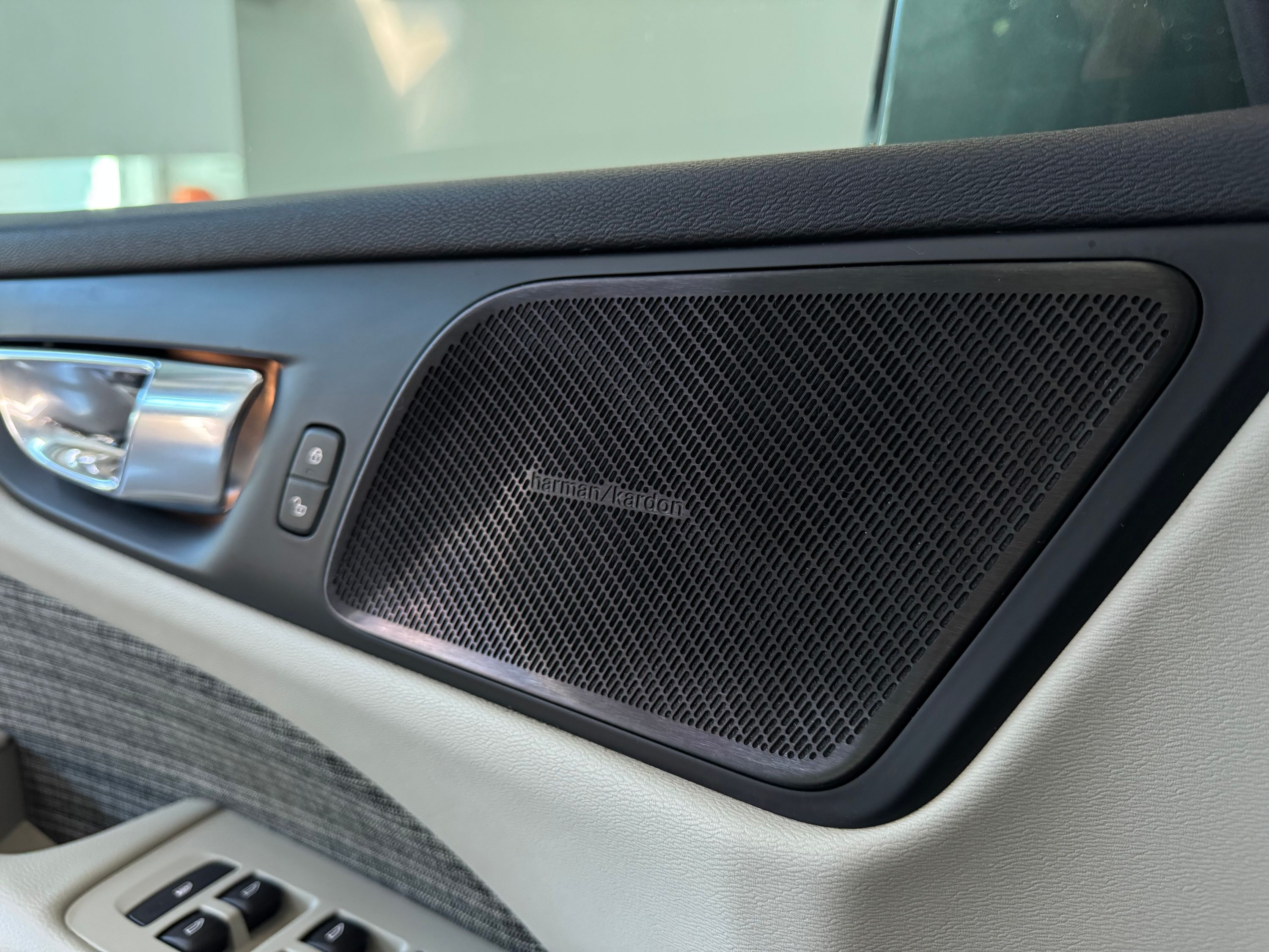 Volvo V60 d3 Business Plus 2.0cc 150cv Tagliandi ufficiali Finanziabile 2019 — foto 18