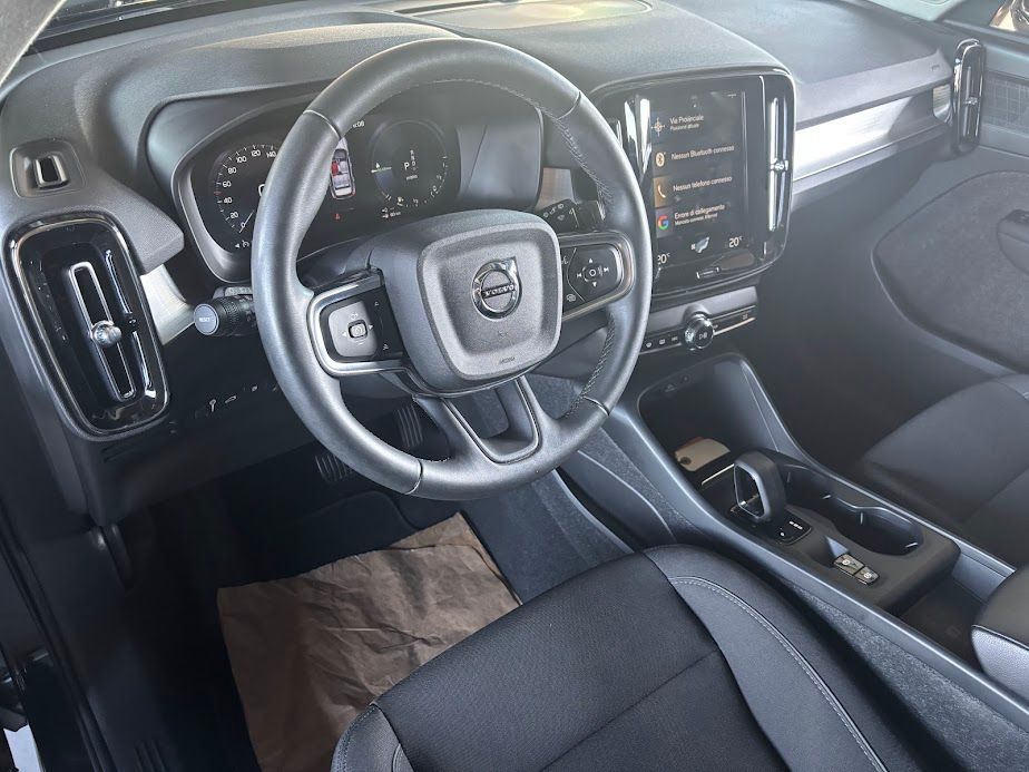 Volvo XC40 1.5 t4 recharge plug-in hybrid 46.000km 2022 — foto 9