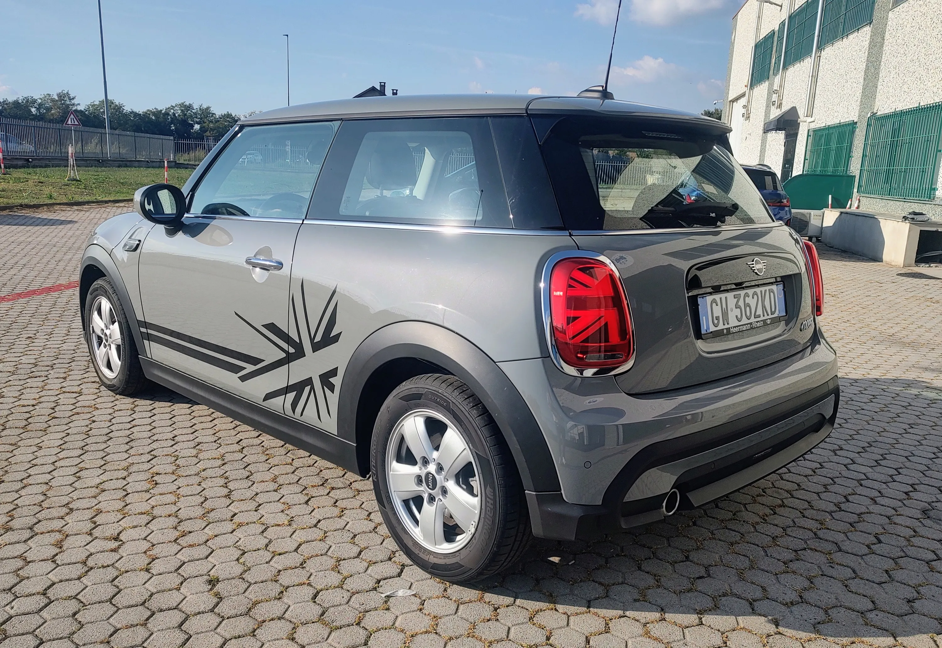 Mini 3p 1.5 Cooper Essential 2022 — foto 3