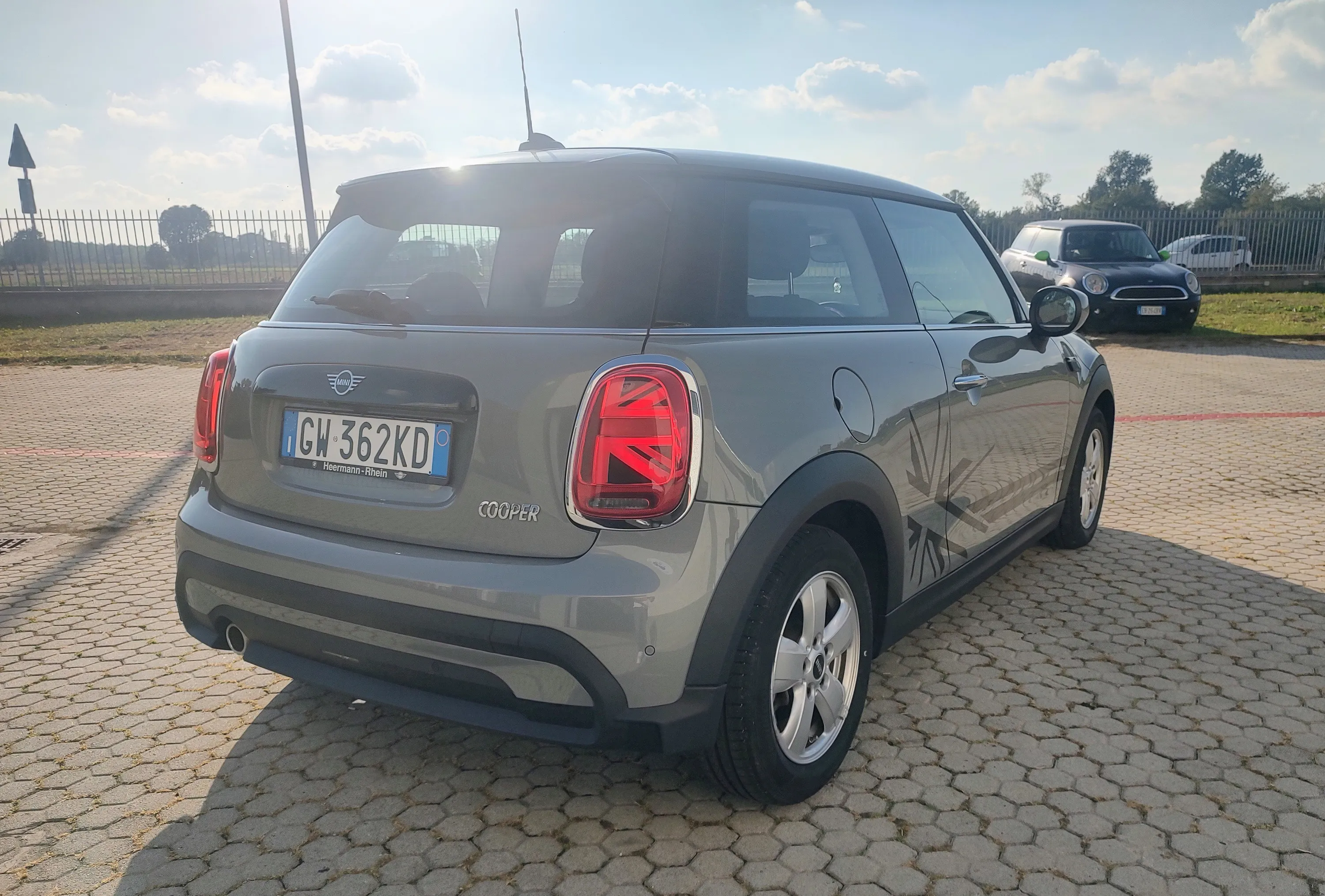 Mini 3p 1.5 Cooper Essential 2022 — foto 5