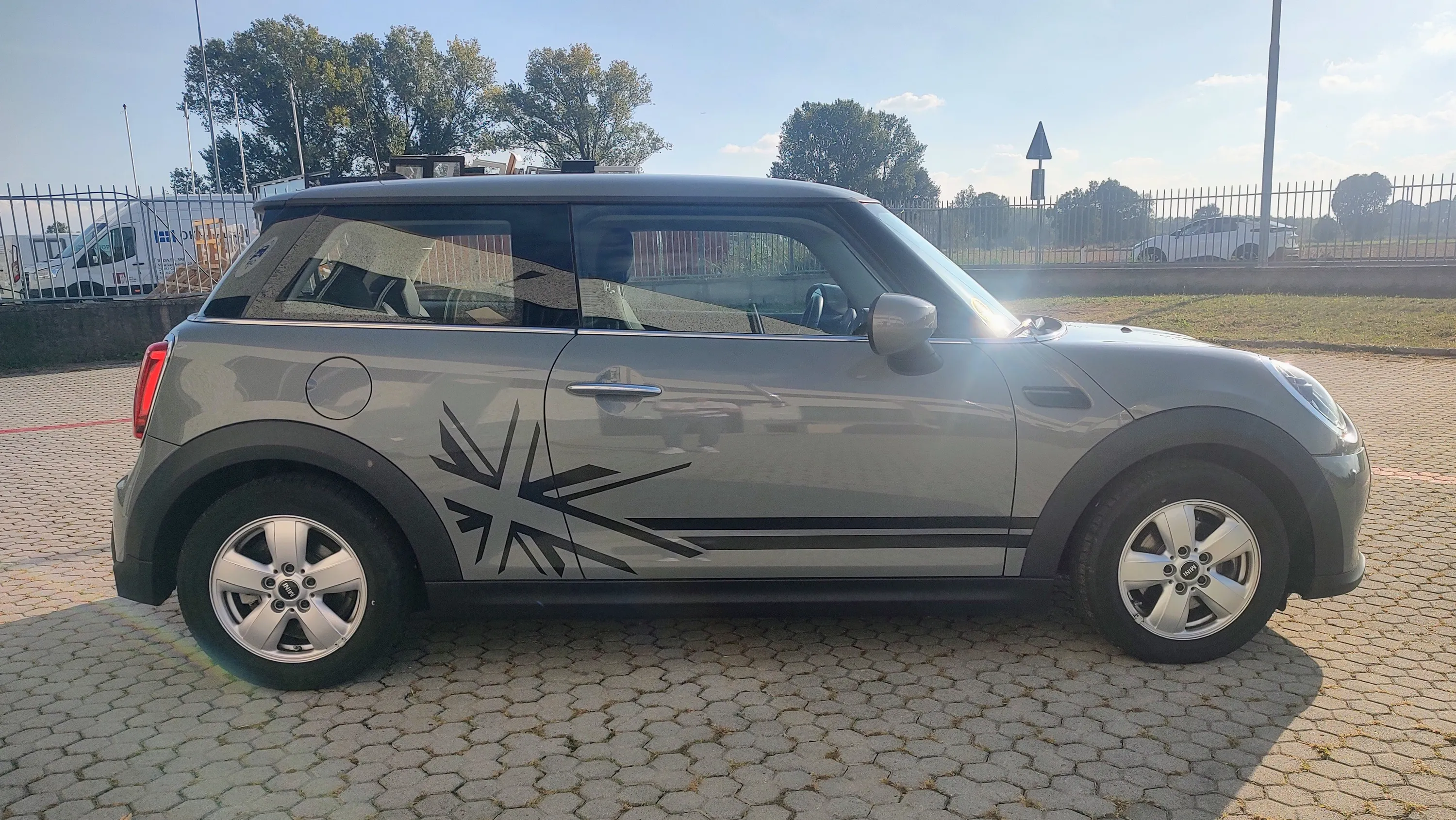 Mini 3p 1.5 Cooper Essential 2022 — foto 6