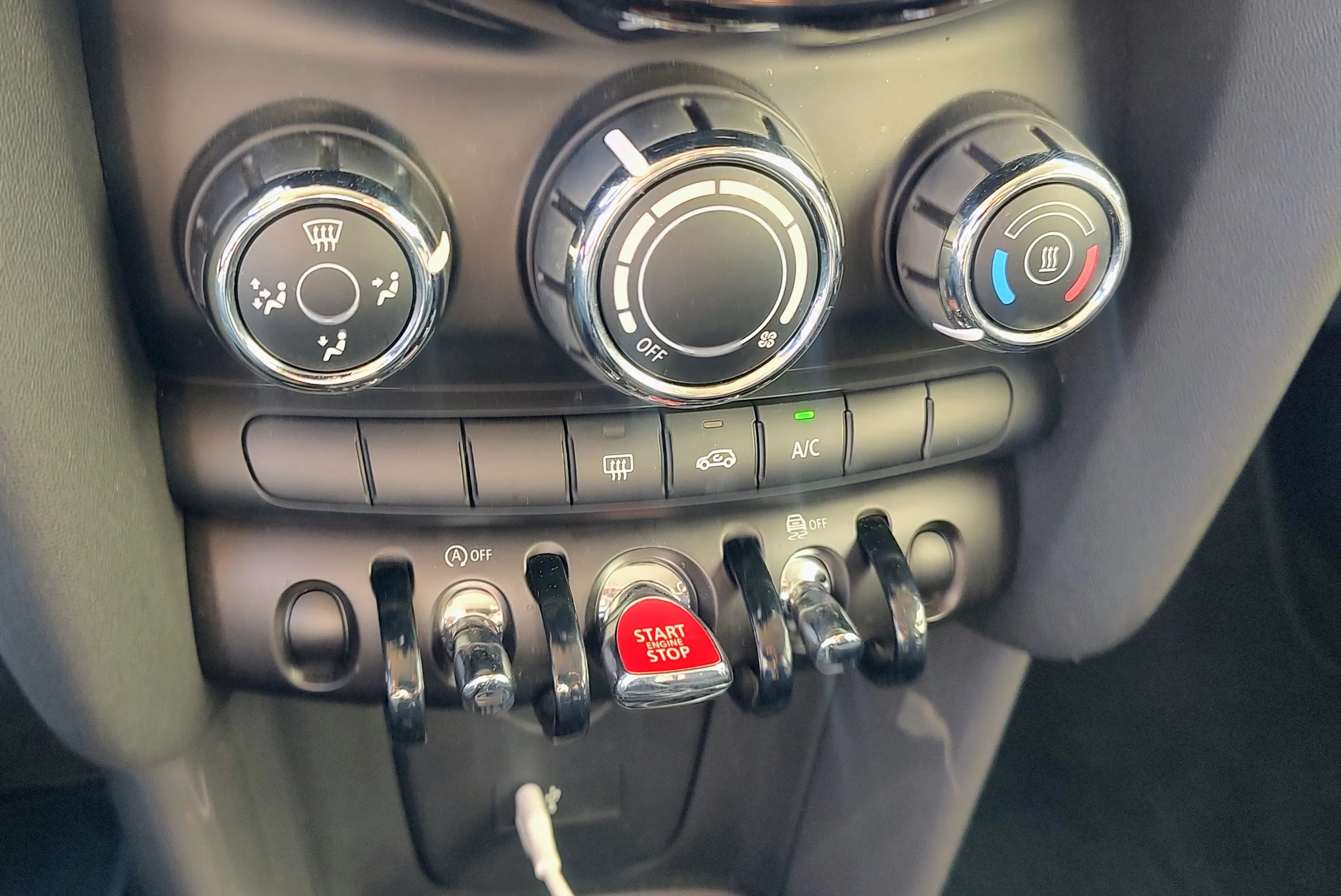 Mini 3p 1.5 Cooper Essential 2022 — foto 12
