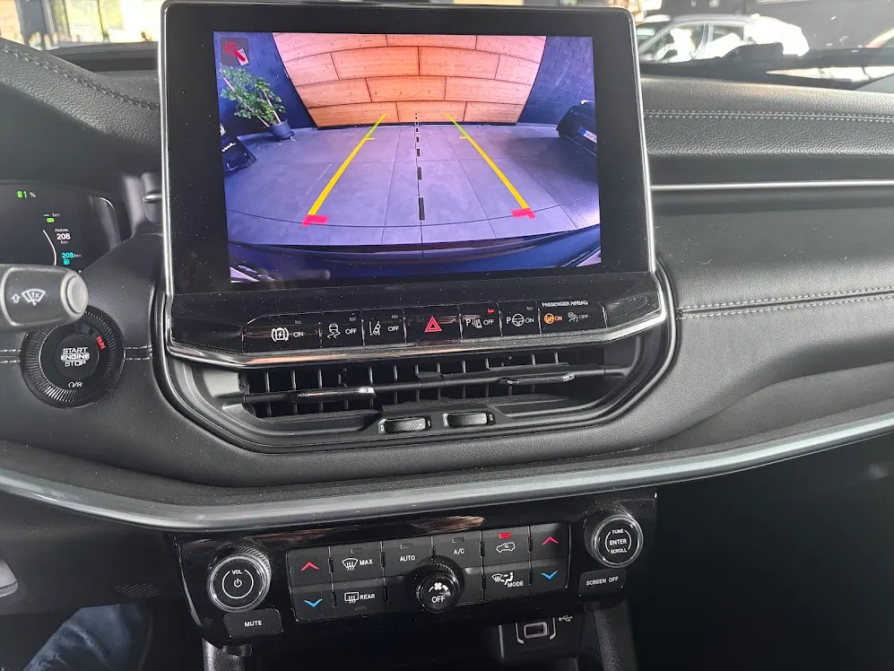 Jeep Compass 1.3 turbo t4 phev Limited 4xe auto 2021 — foto 17