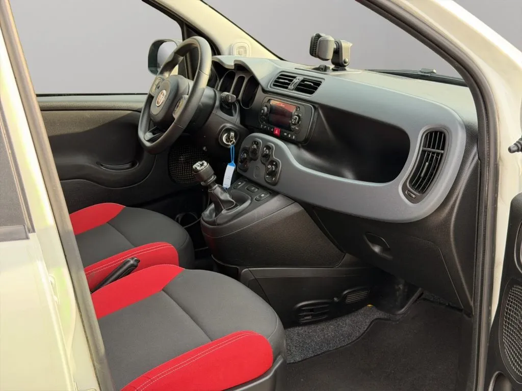 FIAT PANDA VAN 4 POSTI HYBRID 2020 — foto 9
