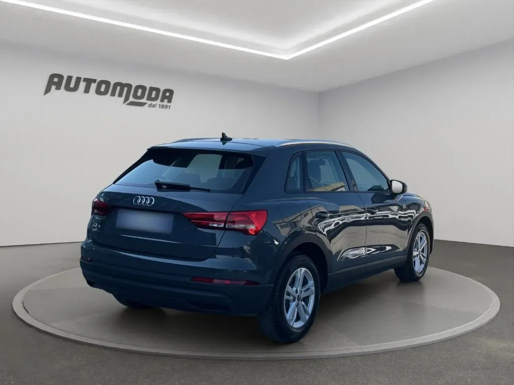 Audi Q3 35 2.0 tdi Business s-tronic 2022 — foto 4