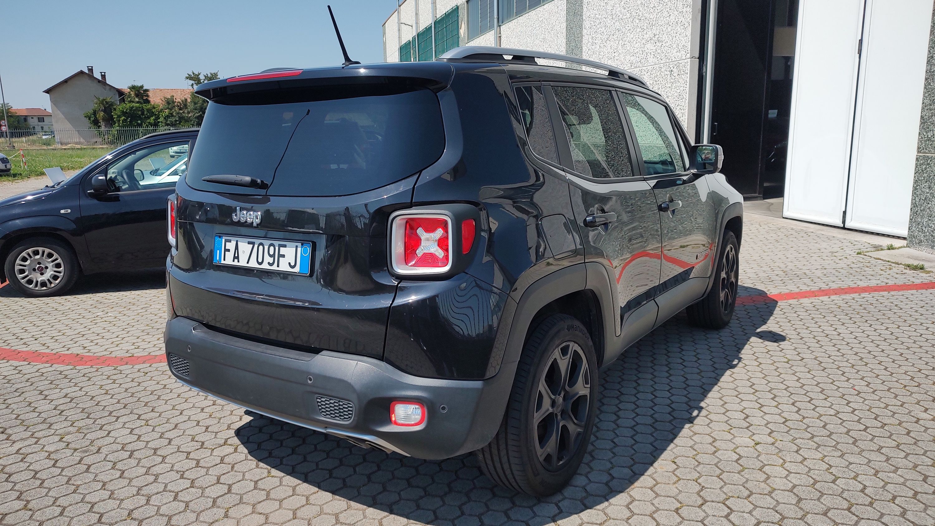 Jeep Renegade 2.0 mjt Limited 4wd 140cv auto 2015 — foto 5
