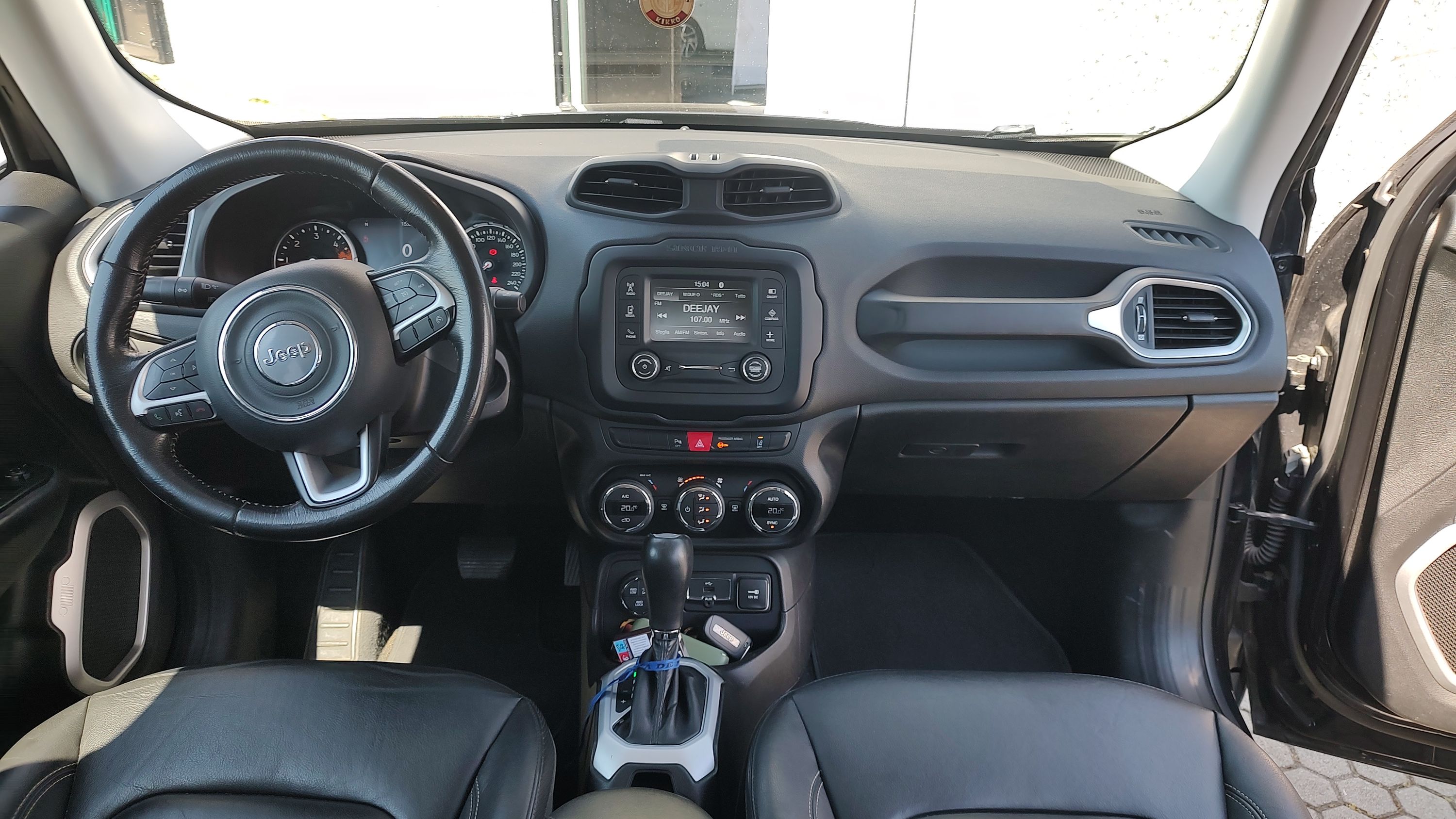 Jeep Renegade 2.0 mjt Limited 4wd 140cv auto 2015 — foto 10